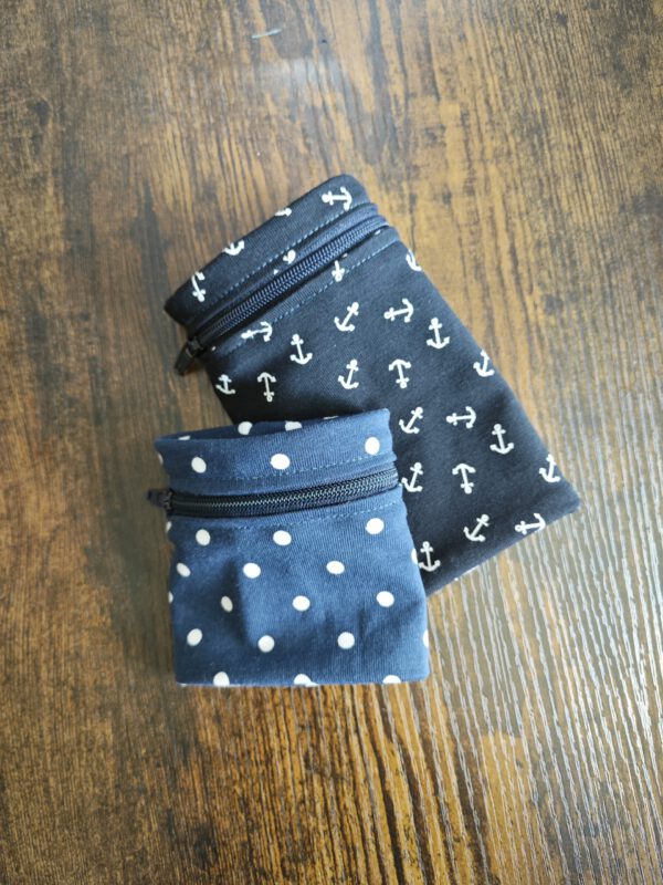 Handgelenktasche klein und groß