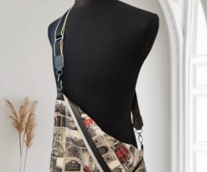 Tasche "FlapOver" hängend Vorderseite